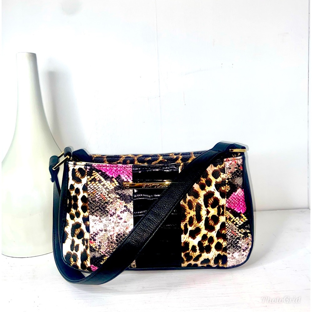 Awesome Betsey Johnson mini bag! Omg super trendy!